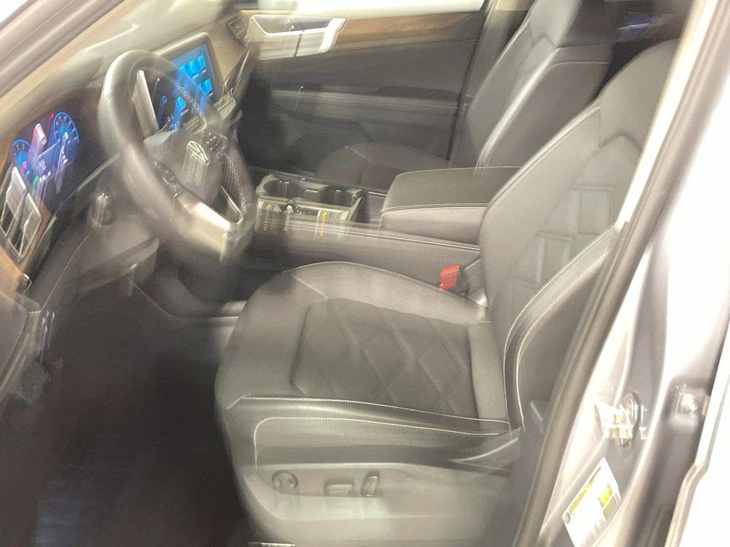 used 2024 Volkswagen Atlas car, priced at $36,995