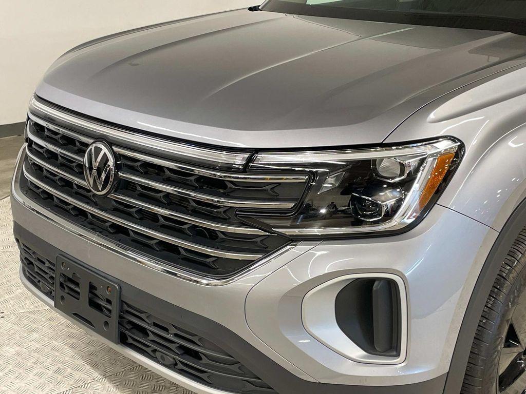 used 2024 Volkswagen Atlas car, priced at $36,995