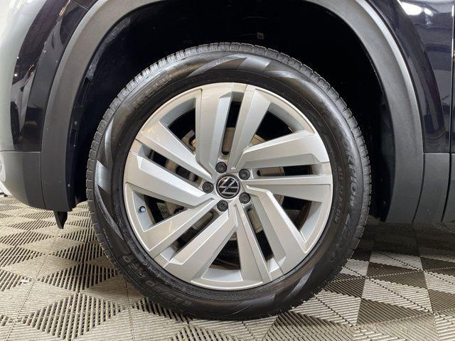 used 2021 Volkswagen Atlas car, priced at $26,995