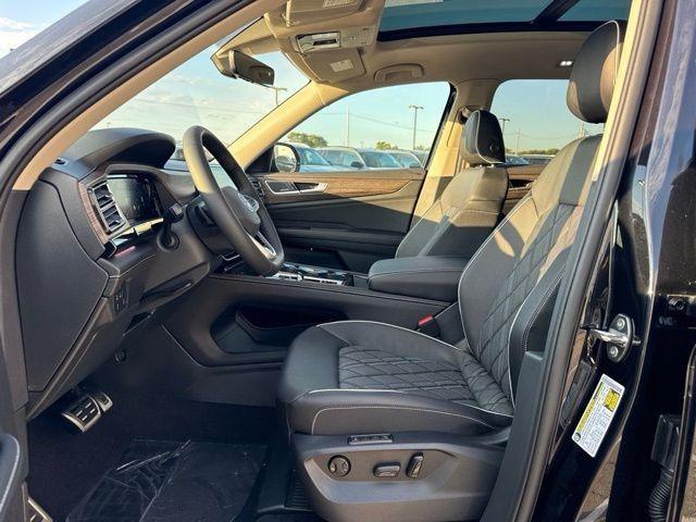 new 2026 Volkswagen Atlas car, priced at $54,375