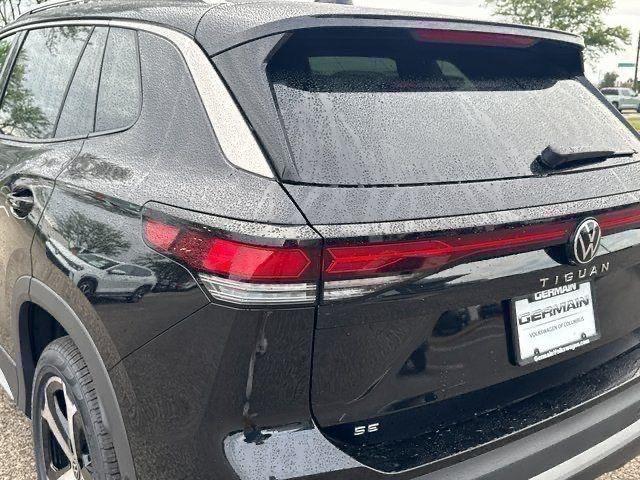 new 2025 Volkswagen Tiguan car, priced at $34,945