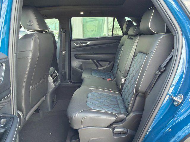 new 2026 Volkswagen Atlas Cross Sport car, priced at $52,850