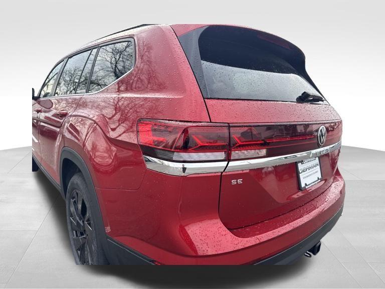 new 2025 Volkswagen Atlas car, priced at $43,732