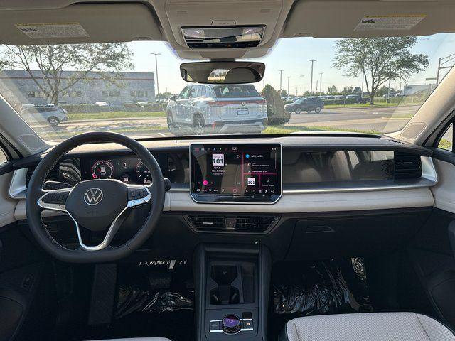 new 2025 Volkswagen Tiguan car, priced at $33,225