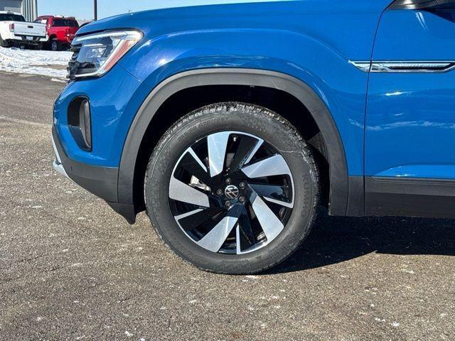 new 2025 Volkswagen Atlas Cross Sport car, priced at $43,963