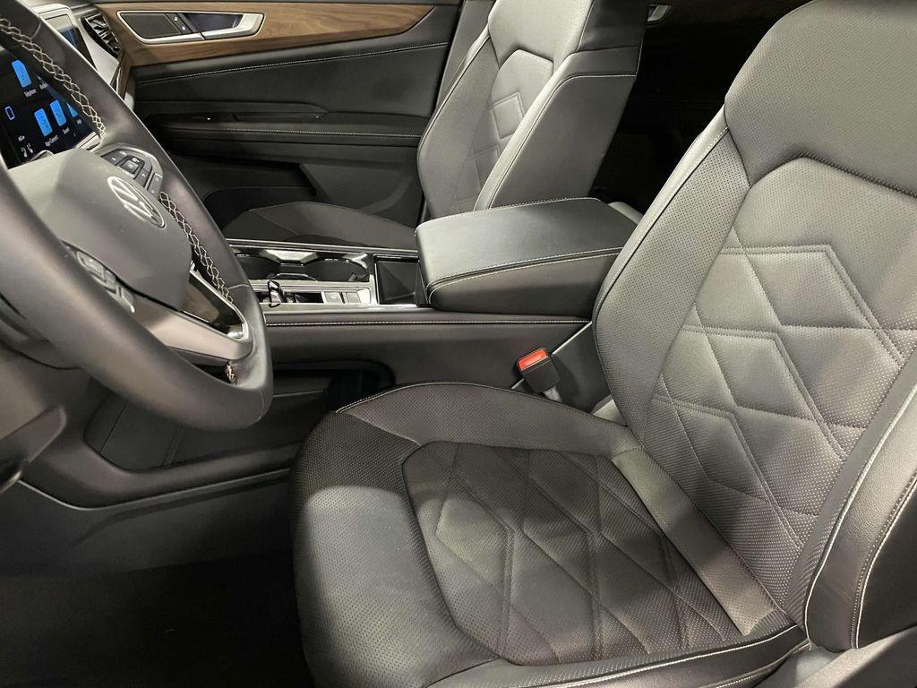 used 2024 Volkswagen Atlas car, priced at $37,750