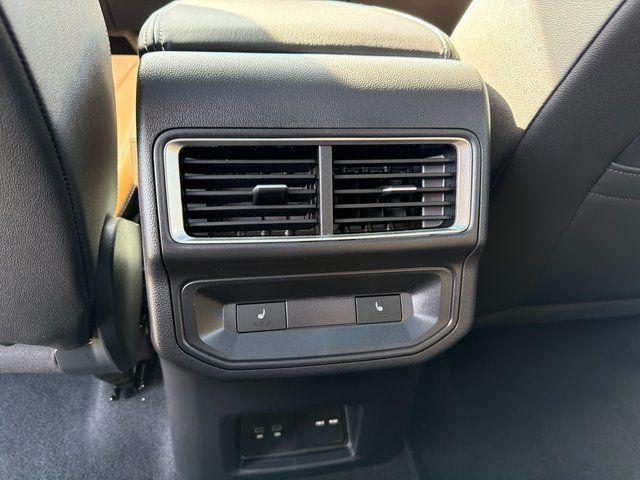 new 2026 Volkswagen Atlas Cross Sport car, priced at $50,287