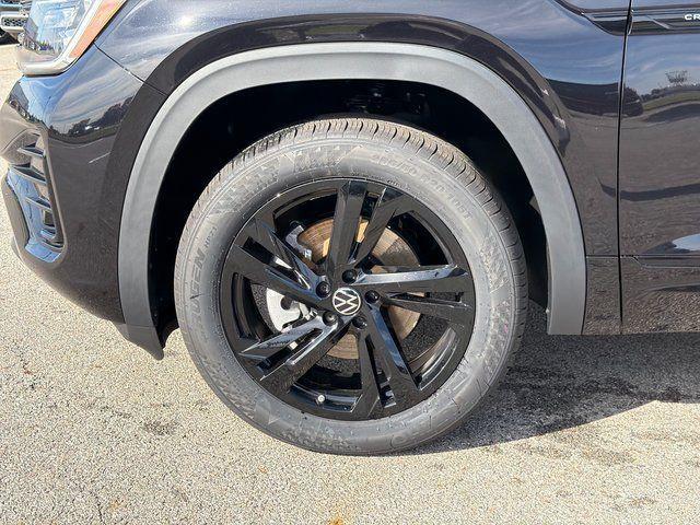 new 2026 Volkswagen Atlas Cross Sport car, priced at $50,287