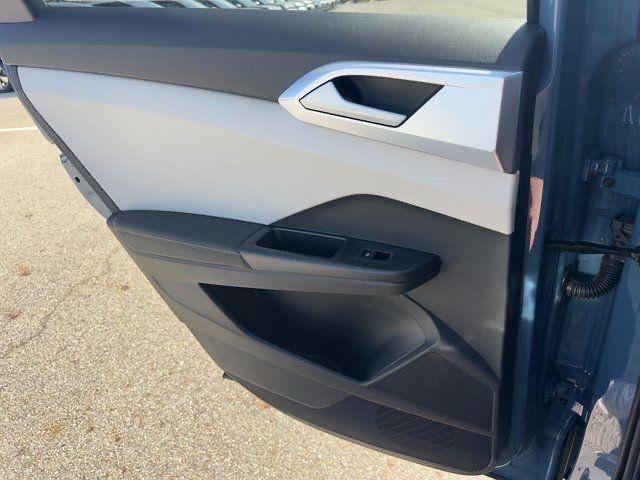 new 2025 Volkswagen Taos car, priced at $31,394