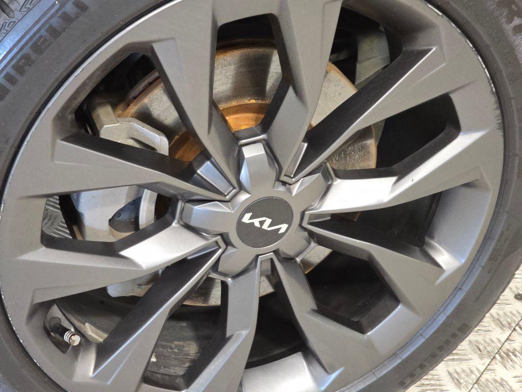 used 2022 Kia Sorento car, priced at $20,995