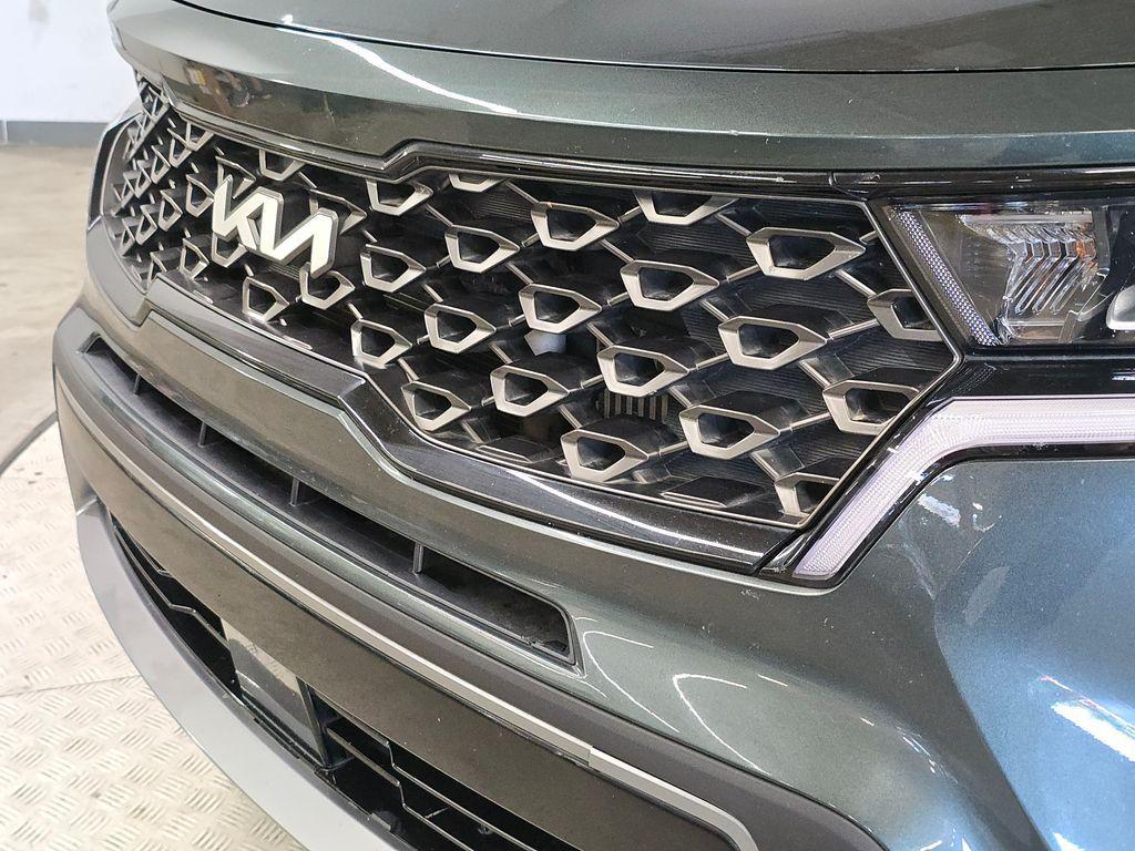 used 2022 Kia Sorento car, priced at $20,995