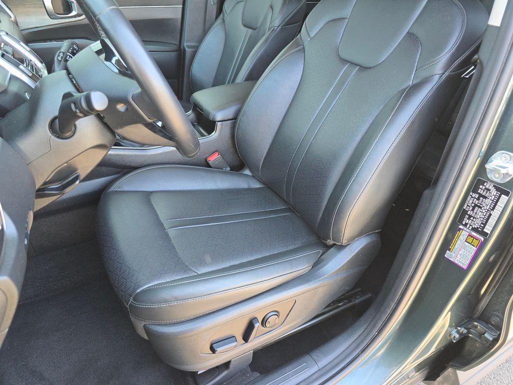 used 2022 Kia Sorento car, priced at $20,995