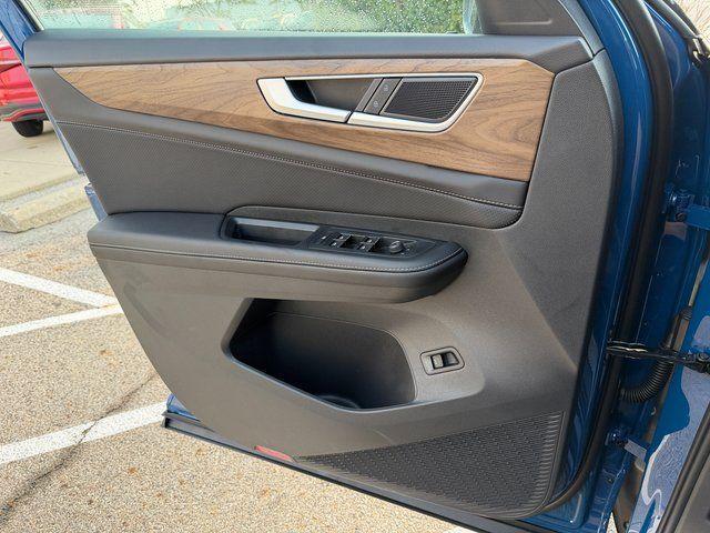 new 2026 Volkswagen Atlas car, priced at $46,546