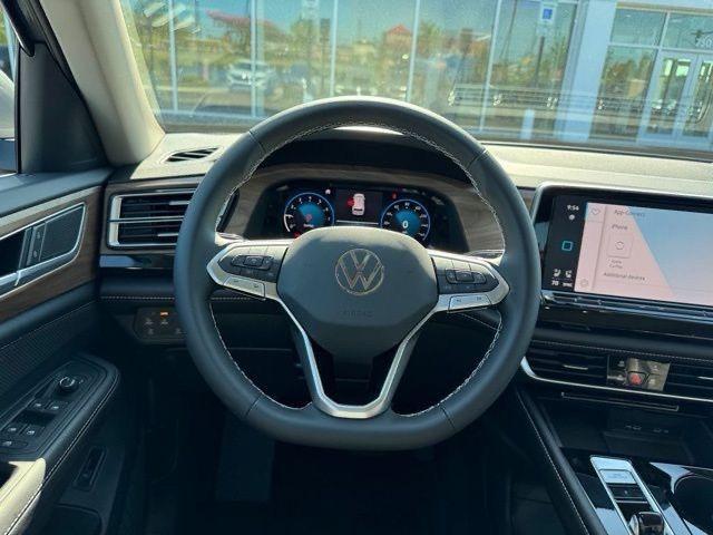 new 2024 Volkswagen Atlas car, priced at $45,092