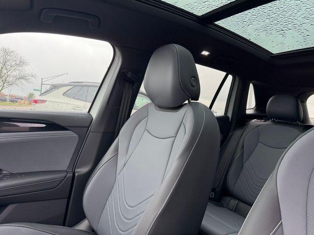 new 2026 Volkswagen Tiguan car, priced at $42,073