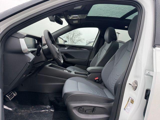 new 2026 Volkswagen Tiguan car, priced at $42,073