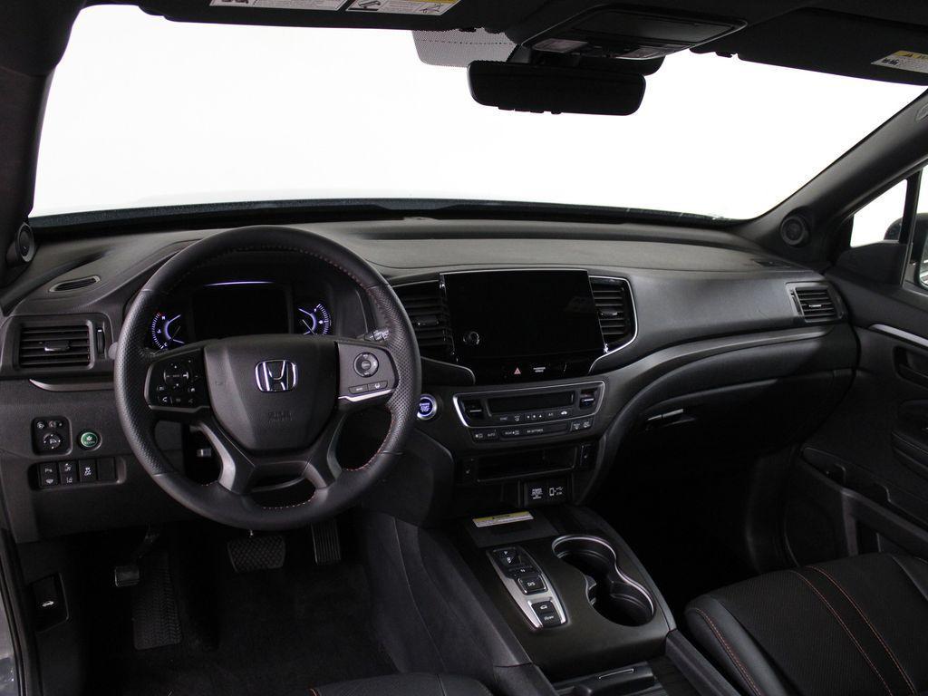 used 2022 Honda Passport car, priced at $29,995