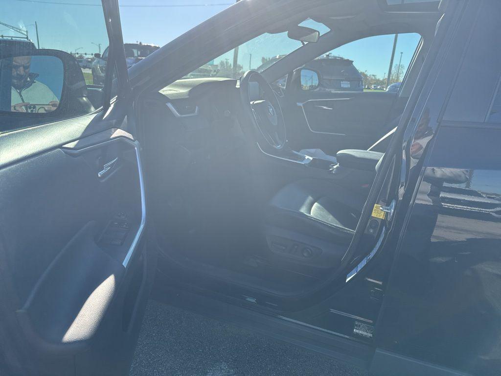 used 2021 Toyota RAV4 car, priced at $25,560