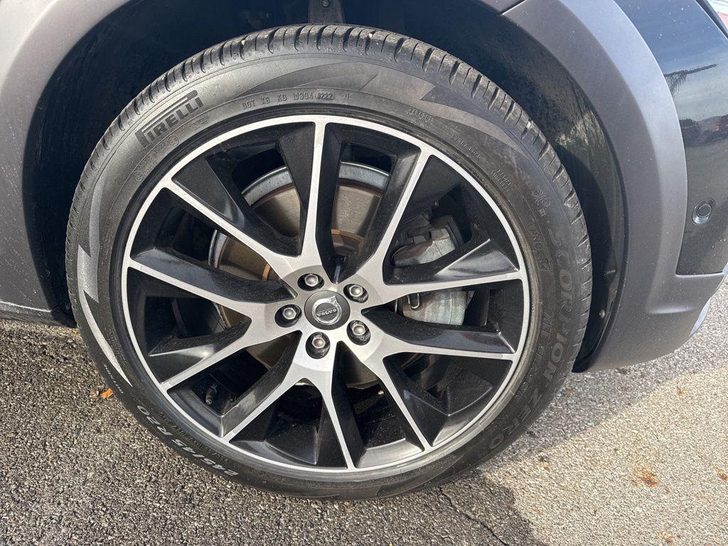used 2018 Volvo V90 Cross Country car, priced at $26,875