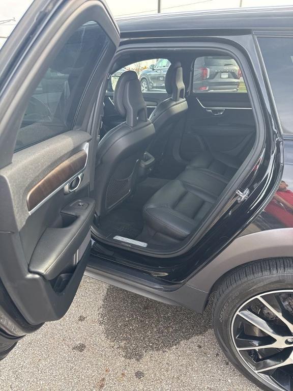 used 2018 Volvo V90 Cross Country car, priced at $26,875
