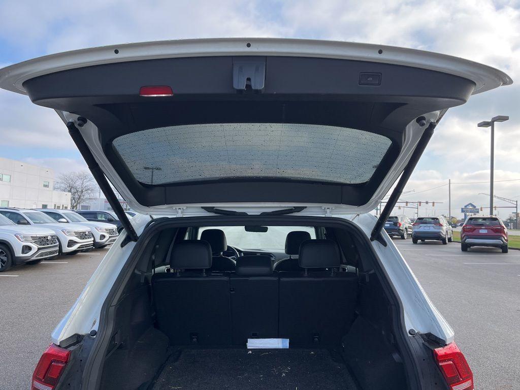used 2022 Volkswagen Tiguan car, priced at $25,438