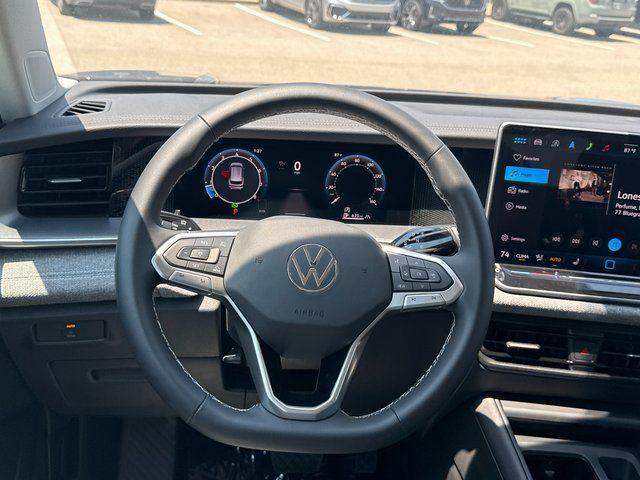 new 2025 Volkswagen Tiguan car, priced at $31,967