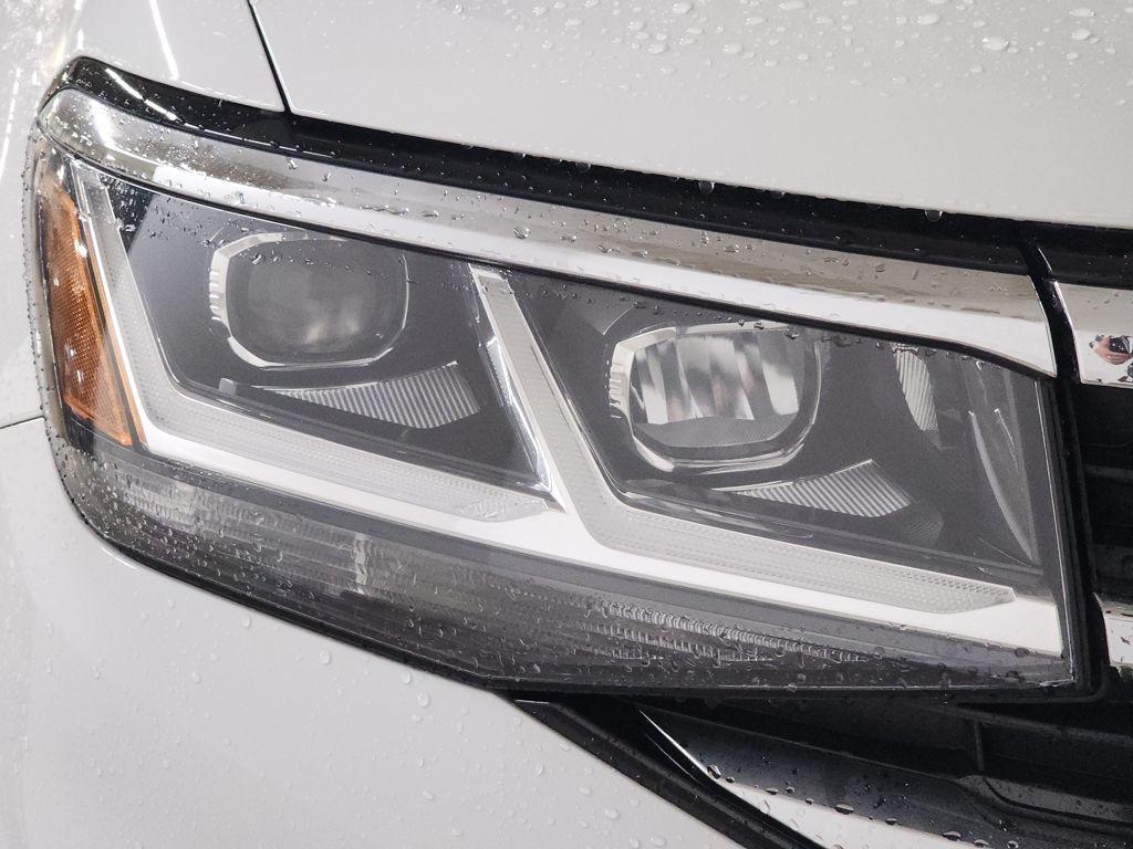 used 2020 Volkswagen Atlas Cross Sport car, priced at $25,222