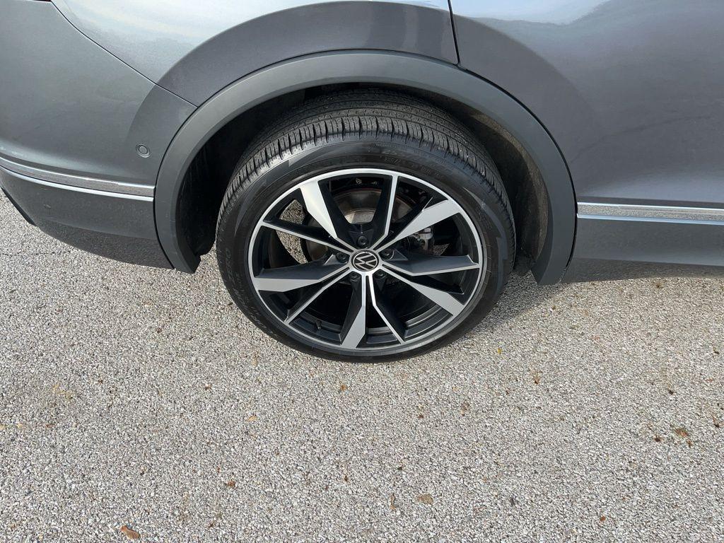 used 2022 Volkswagen Tiguan car, priced at $26,594