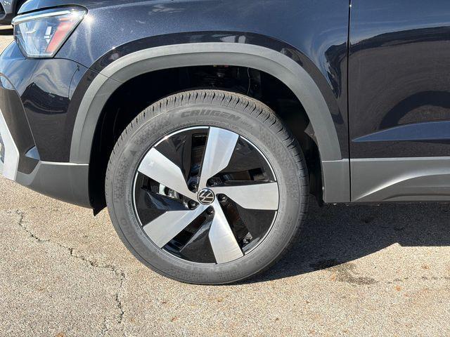 new 2025 Volkswagen Taos car, priced at $26,546