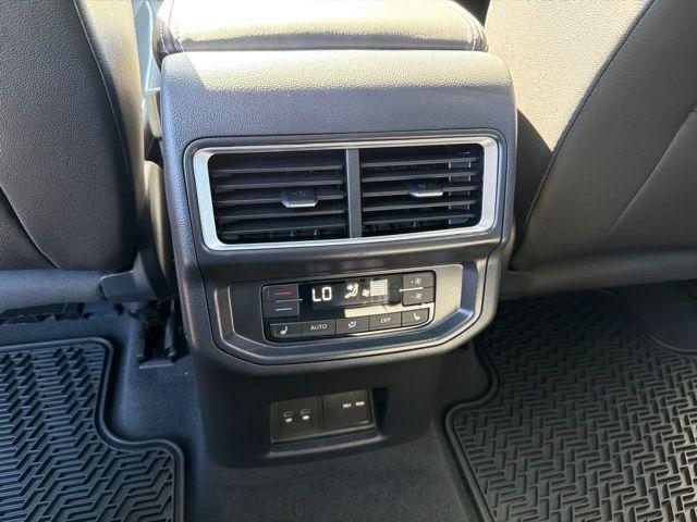 new 2026 Volkswagen Atlas car, priced at $54,322