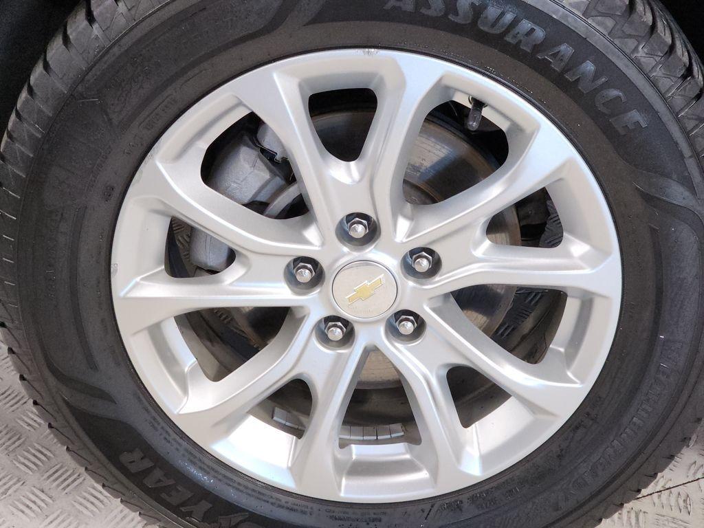 used 2021 Chevrolet Equinox car, priced at $15,975