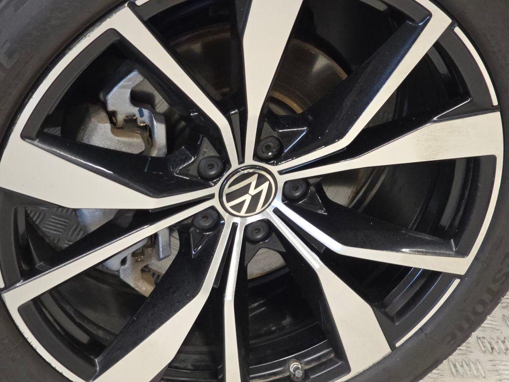 used 2024 Volkswagen Atlas car, priced at $42,995