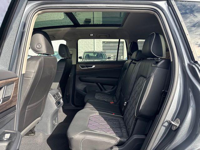 new 2025 Volkswagen Atlas car, priced at $50,467