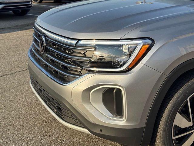 new 2026 Volkswagen Atlas car, priced at $45,222