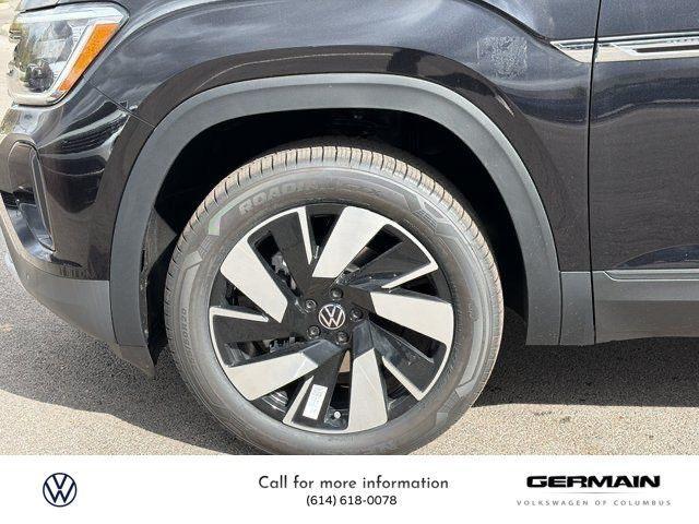 new 2026 Volkswagen Atlas Cross Sport car, priced at $43,679