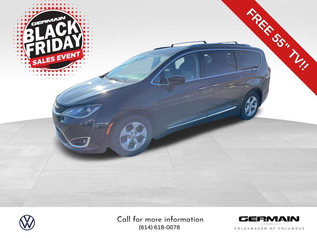 used 2017 Chrysler Pacifica car, priced at $12,637