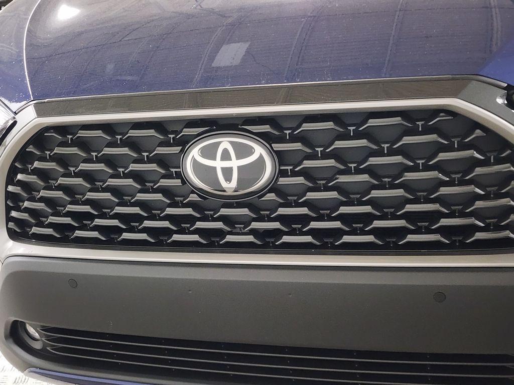 used 2023 Toyota Corolla Cross car, priced at $23,984