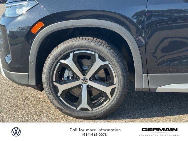 new 2025 Volkswagen Tiguan car, priced at $34,935