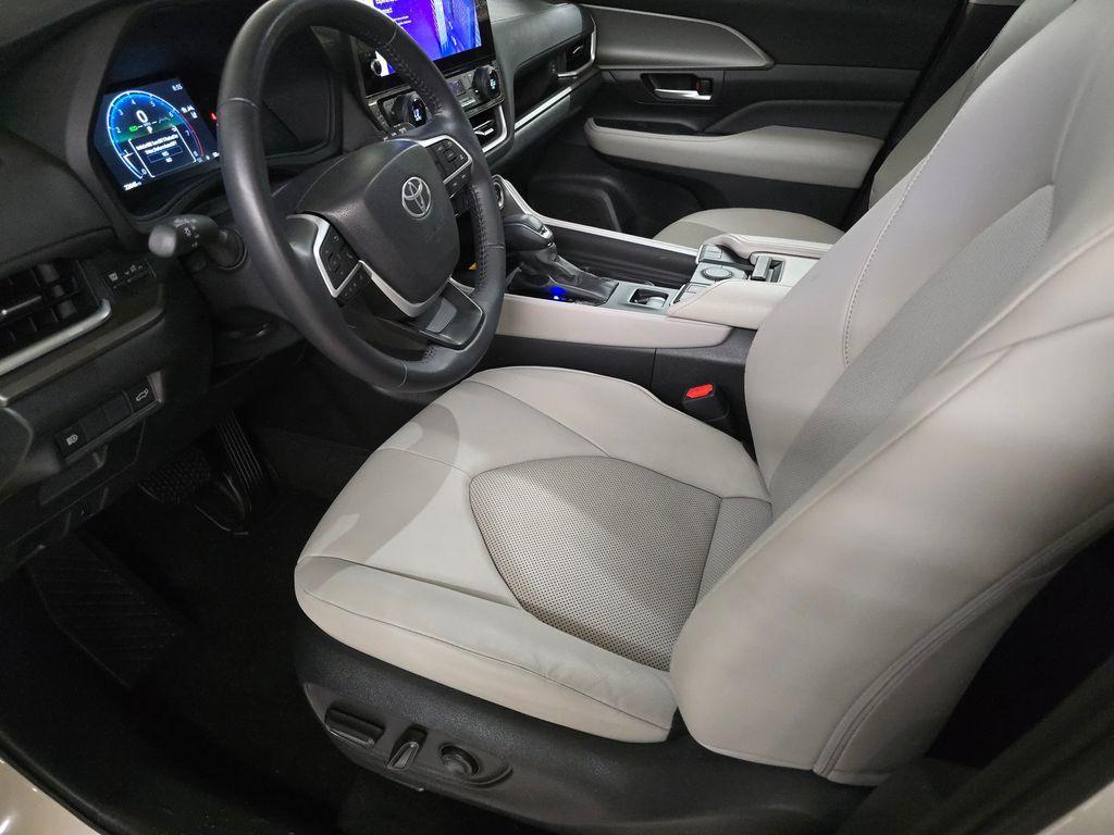 used 2024 Toyota Grand Highlander car, priced at $42,212