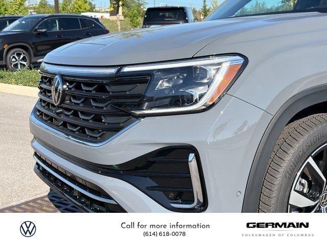 new 2026 Volkswagen Atlas Cross Sport car, priced at $53,684