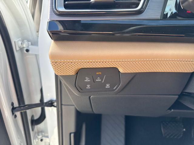 new 2026 Volkswagen Atlas Cross Sport car, priced at $46,908