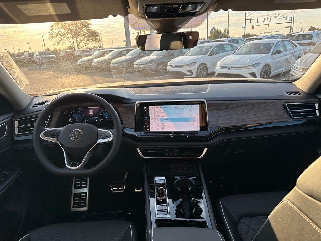 new 2026 Volkswagen Atlas car, priced at $55,837