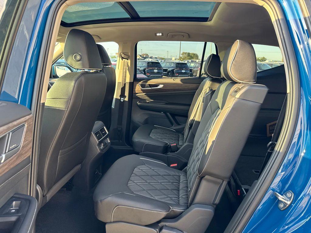 new 2026 Volkswagen Atlas car, priced at $55,837