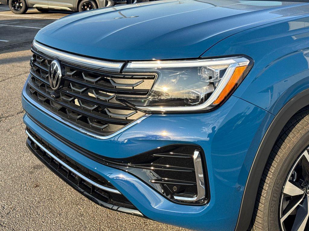 new 2026 Volkswagen Atlas car, priced at $55,837
