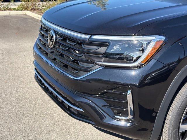 new 2026 Volkswagen Atlas Cross Sport car, priced at $51,130