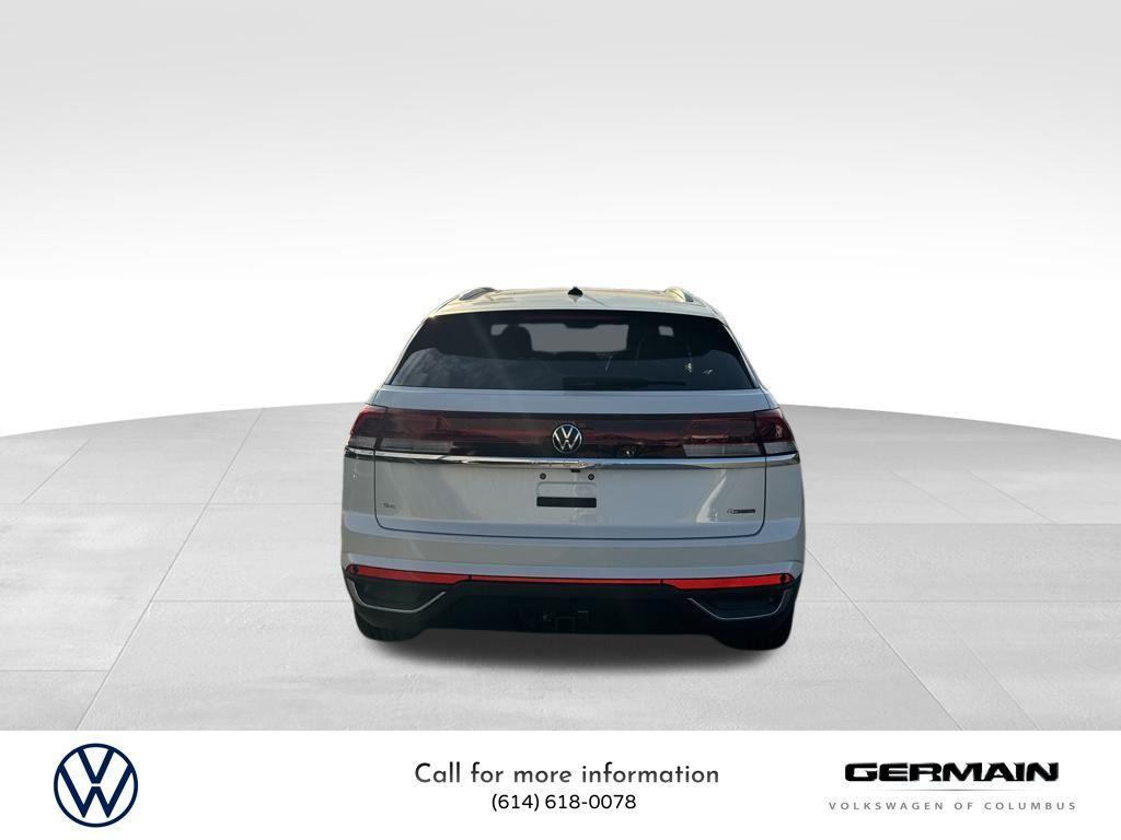 new 2026 Volkswagen Atlas Cross Sport car, priced at $46,396