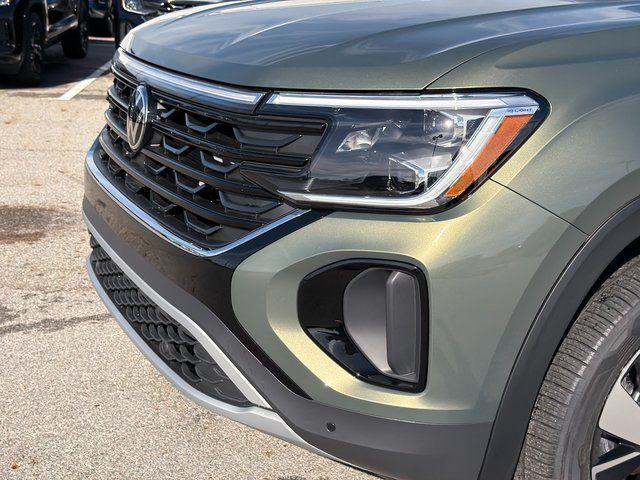 new 2026 Volkswagen Atlas Cross Sport car, priced at $48,006