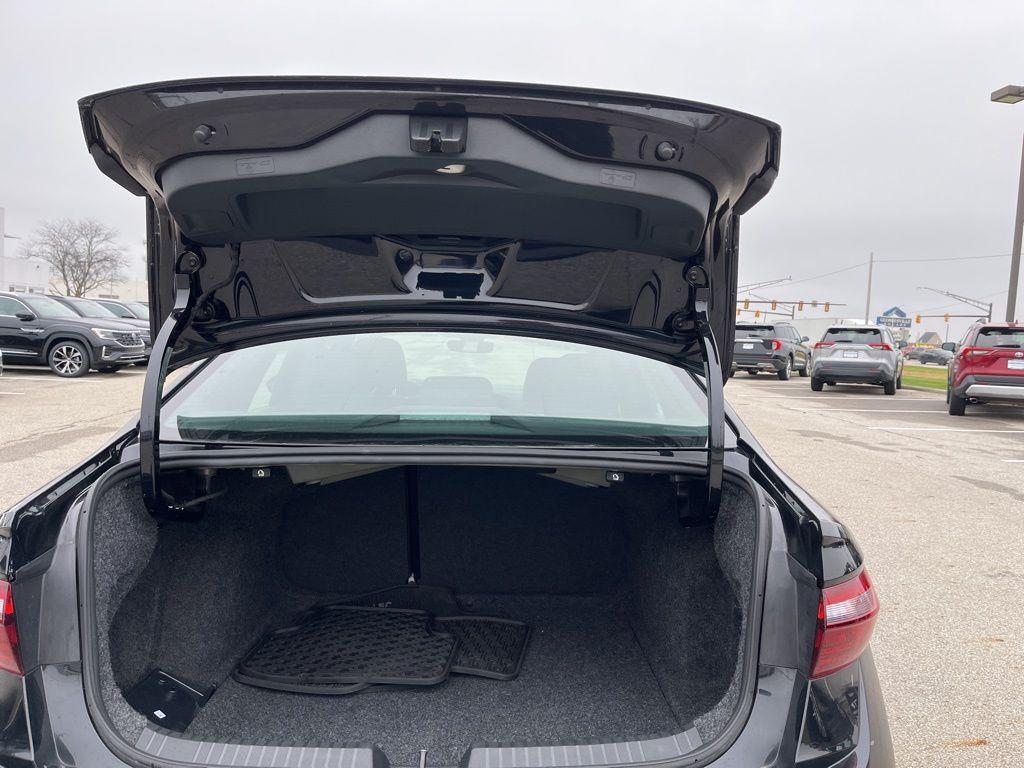 used 2024 Volkswagen Jetta car, priced at $20,733