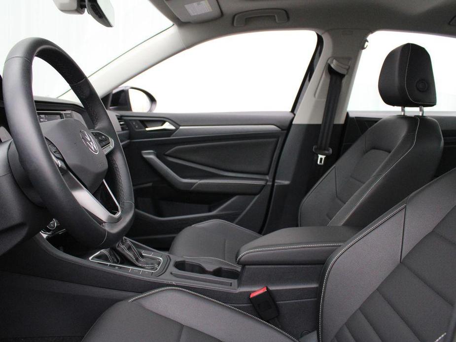 used 2024 Volkswagen Jetta car, priced at $22,300