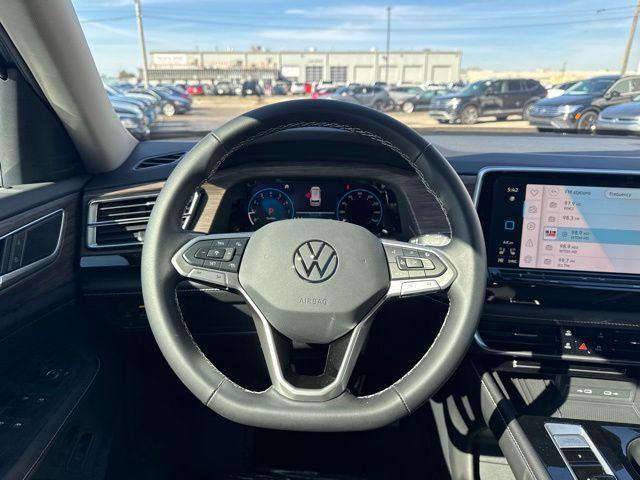 new 2025 Volkswagen Atlas car, priced at $46,801